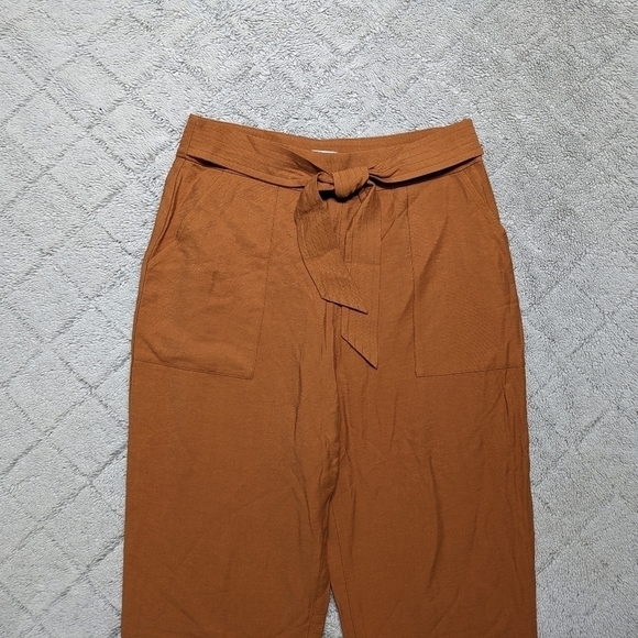 Leith Pants Women's Medium Brown Ginger Paperbag Tie Waist Crop Tapered Fit - Picture 2 of 8